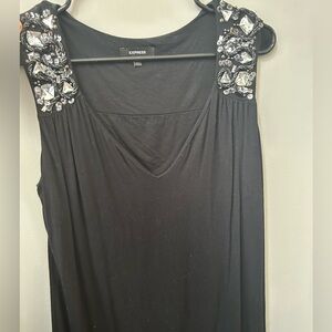 Express tunic/dress with embellished shoulders M